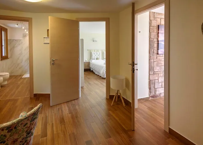 Nyaraló Maison Balu *
